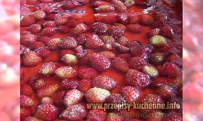 Prosty szybki poziomkowy deserek