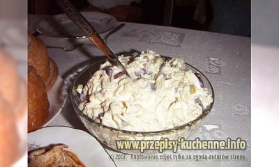 Sałatka z selera i czerwonego groszku