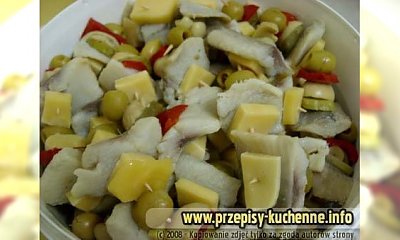 Koreczki śledziowe