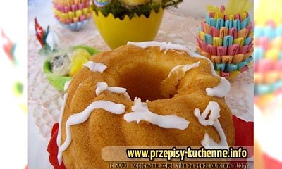 Babka piaskowa z masłem