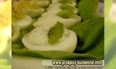 Jajka faszerowane kiwi i pietruszką