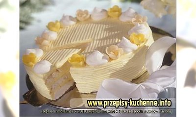 Tort bezowy