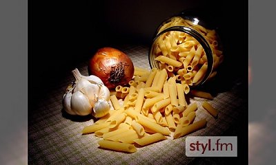 Makaron z sosem pesto