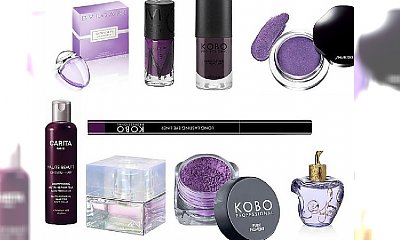 Purpurowy deszcz kosmetyków