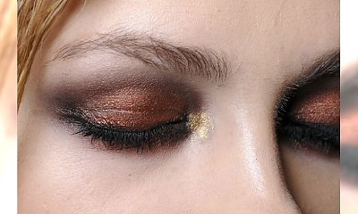 Jak wykonać smoky eye w trzech kolorach?