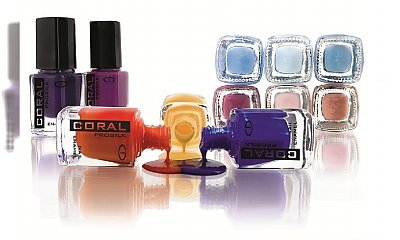 Trendy: manicure i pedicure na lato