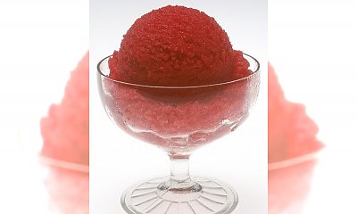 Malinowy sorbet domowy