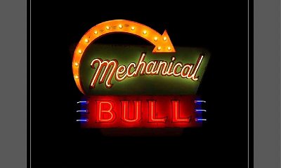 "Mechanical Bull" najlepszym krążkiem Kings of Leon!