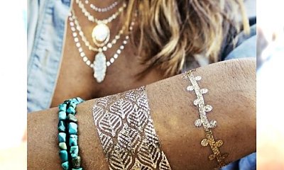 Nowy trend: metaliczne "tatuaże"