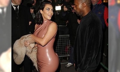ZAGADKA DNIA: Na co patrzy Kanye West?