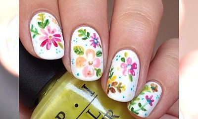 10 propozycji kwiatowego manicure na weekend