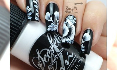 HOT MANICURE: Black & white floral pattern