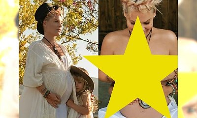 Ciężarna wokalistka pozuje topless i pokazuje brzuszek. Ładne czy to już przesada?