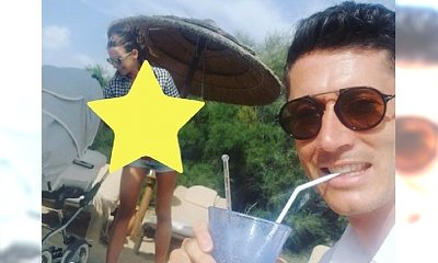 Anna Lewandowska na wakacjach z córką. Znów odsłania BRZUCH! Oszukiwała czy nie? Teraz wszystko jasne!