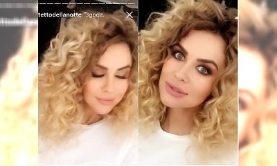 Natalia Siwiec w blond peruce, ale my patrzymy na ciążowy brzuszek! W końcu go widać!