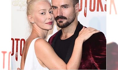 Biała (aż za bardzo) Katarzyna Warnke na premierze "Botoksu". Jak oceniacie jej nowy look?