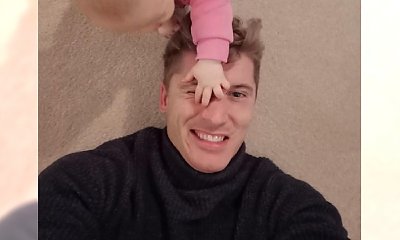 Robert Lewandowski pokazał zdjęcie z Klarą. Ale najlepszy jest podpis