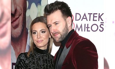 Agnieszka Hyży na premierze z mężem. Ten strój ZMASAKROWAŁ JEJ SYLWETKĘ