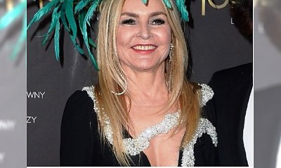 Co tu się stało? Monika Olejnik ze srebrnym wężem i palmą na głowie na Balu Dziennikarzy