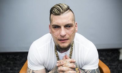 Popek nie zawsze straszył wyglądem. Zobaczcie jego STARE ZDJĘCIE! Internauci: "Jak Mostowiak"