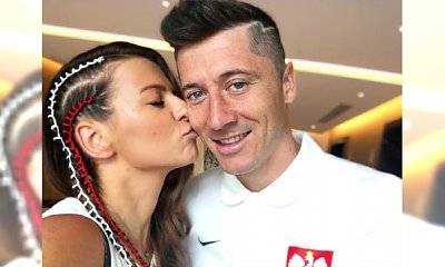 Robert Lewandowski pokazuje PUPĘ Anny i Klarę Lewandowską. "Rodzina"