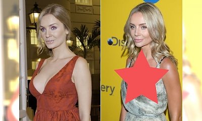 Agnieszka Woźniak-Starak z ogromnym dekoltem odsłania piersi. W końcu WYJĘŁA IMPLANTY?