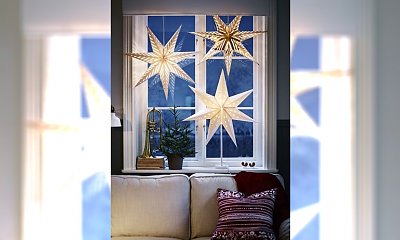 Dekoracja okna na Boże Narodzenie. 30 pomysłów na świąteczne ozdoby na okno