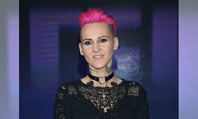 Agnieszka Chylińska zmieniła kolor włosów! Ale my patrzymy na co innego: Zaokrągliła się?