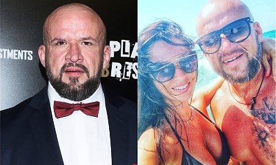 Tomasz Oświeciński wrócił do byłej żony. Pochwalił się nią na premierze "Plag Breslau"