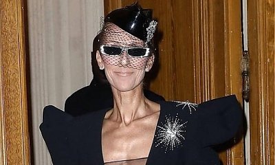 Celine Dion straszy anorektycznym dekoltem. Resztki biustu zakrywał tylko przezroczysty pasek