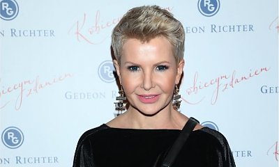 Joanna Racewicz w tym kombinezonie zaliczyła WPADKĘ? "Fatalnie marszczy się w kroku. Co to za pomysł?"