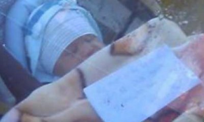 Mama zostawiła dziecko w samochodzie i napisała kartkę. Przechodnie byli oburzeni, gdy ją przeczytali