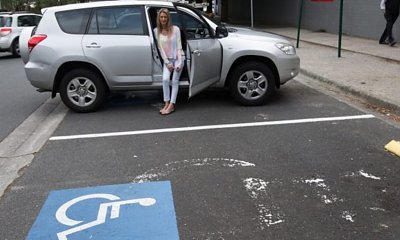 Kobieta parkuje na miejscu dla niepełnosprawnych i dostaje liścik. Treść tylko dla osób o mocnych nerwach