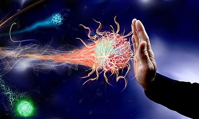 Włoski immunolog: kobiety są bardziej odporne na koronawirusa, dzięki genom i hormonom