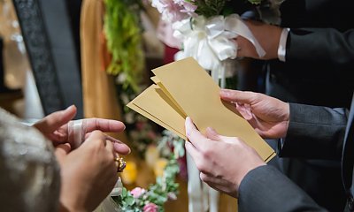 "Na weselu w kopercie dam pocięte gazety. Nikt się nie zorientuje"