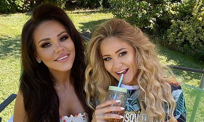 Sylwia Bomba i Ewa Mrozowska pozują bez makijażu. OMG, nie przestraszcie się!