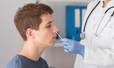 Masowe badania przesiewowe w trzech województwach. Rząd planuje testować wszystkich Polaków?