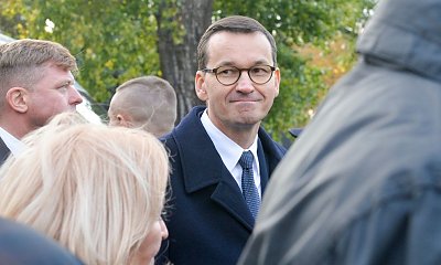 Premier uroczyście zadeklarował, że się zaszczepi. Do tego samego namawia obywateli