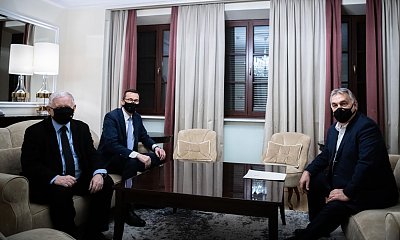 Jarosław Kaczyński spotkał się z Orbanem. To zdjęcie wywołało memy! Wiecie, o co chodzi?