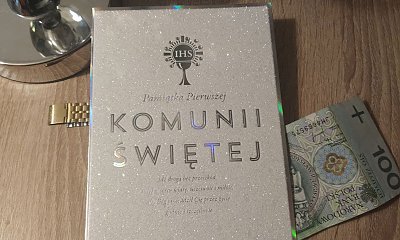 "Na Komunię chrześniakowi daję 100 zł. Nie mam więcej pieniędzy. Jest mi wstyd"