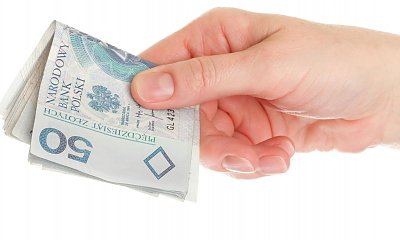 "Moja siostra wynagradza syna za dobre oceny pieniędzmi. Co za beznadziejne wychowanie!"