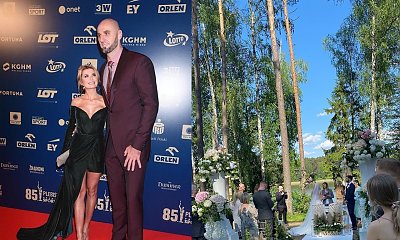 Marcin Gortat pozuje z partnerką na ślubie znajomych! Para z klasą