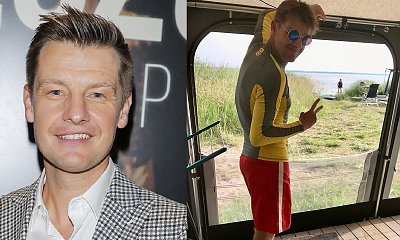 Rafał Mroczek ma nową miłość. Para spędza wakacje nad morzem.