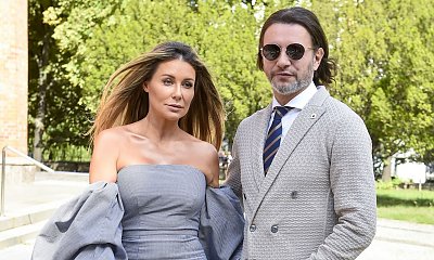 Małgorzata Rozenek w sukience na wesele Opozdy i Królikowskiego! Dobrze jej w szarej ołówkowej kreacji z ogromnymi bufkami?