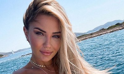 "Love Island": Angela Dańczak pozuje topless przy zachodzącym słońcu!
