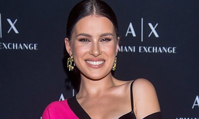 Seksowna Anna-Maria Sieklucka kusi wystającym spod sweterka body. Ale stylizacja!