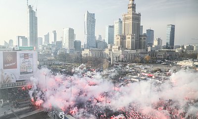 Marsz Niepodległości 2021 na zdjęciach. Ile osób wzięło w nim udział?