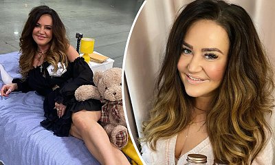 Agnieszka Kotońska z "Gogglebox" w białej sukni z głębokim dekoltem i rozcięciem! Wygląda jak panna młoda?