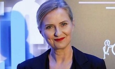 Iza Kuna na romantycznych zdjęciach z ukochanym - "Z Markiem lekarzem, pisarzem, kochankiem...widuje się na kanapie"!
