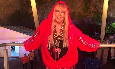 Maryla Rodowicz w wianku na głowie niczym rusałka, opowiada o ostatnim koncercie - "...publiczność wtargnęła na scenę..."!